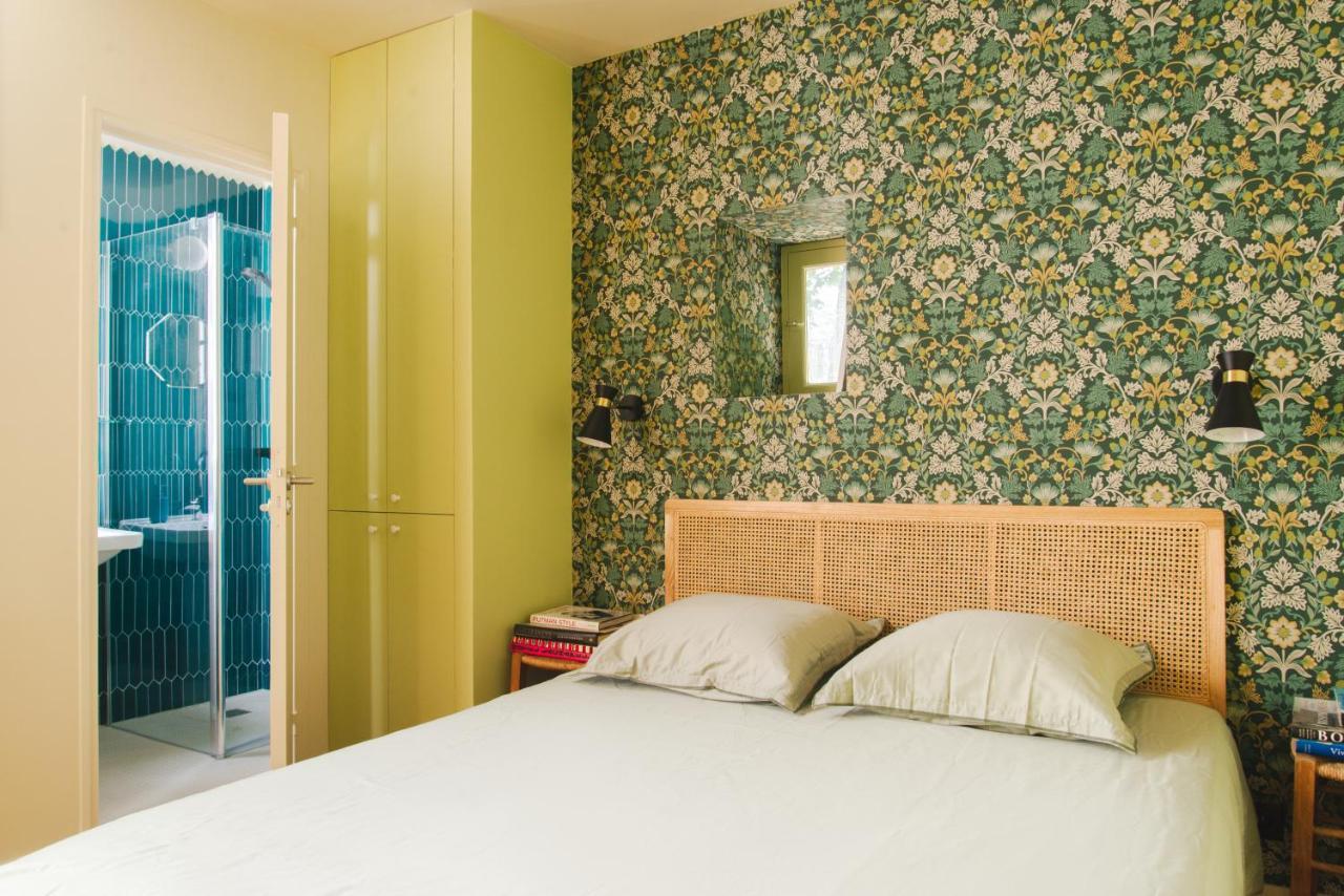 Le Grand Maulnes Bed & Breakfast Париж Екстериор снимка