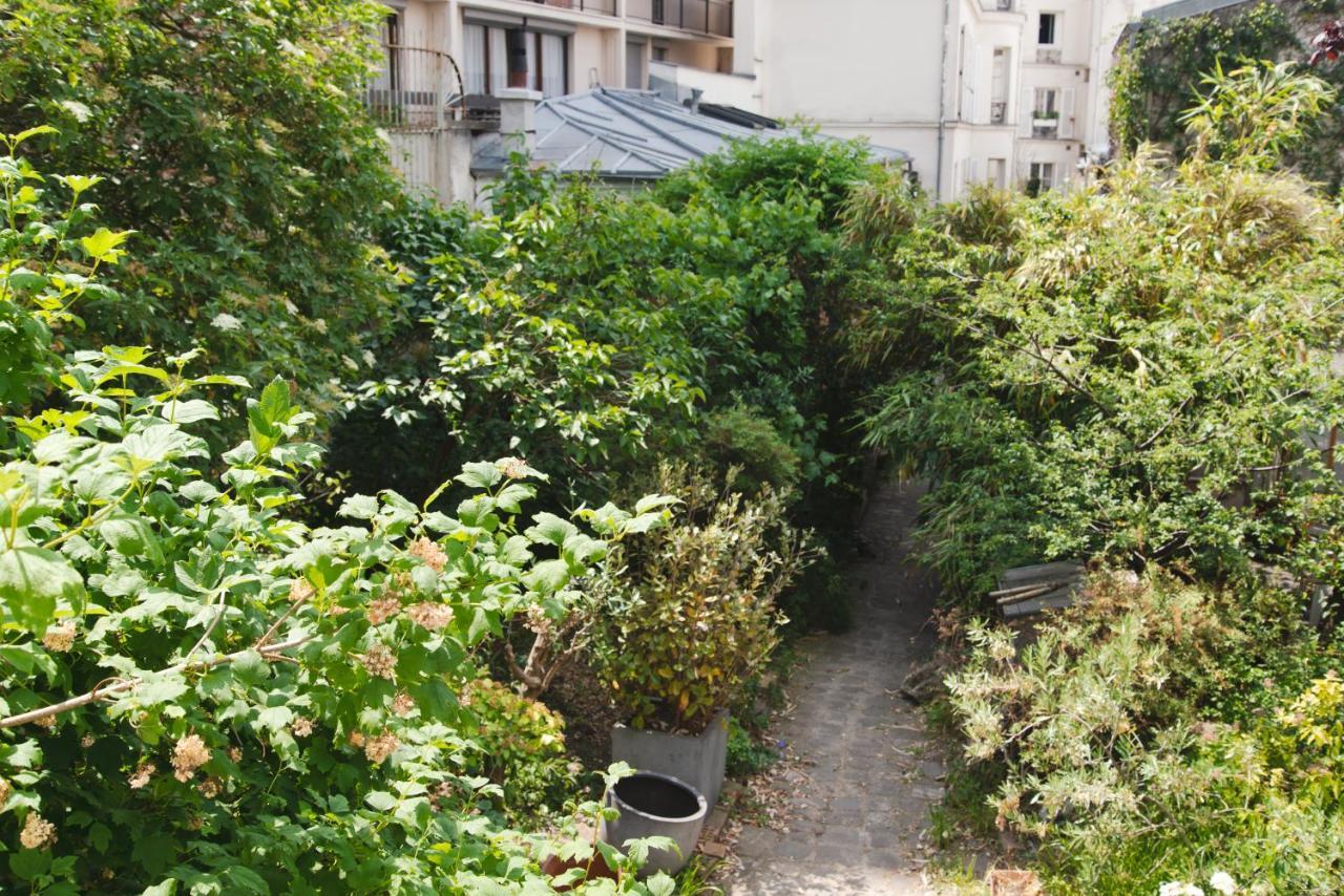 Le Grand Maulnes Bed & Breakfast Париж Екстериор снимка