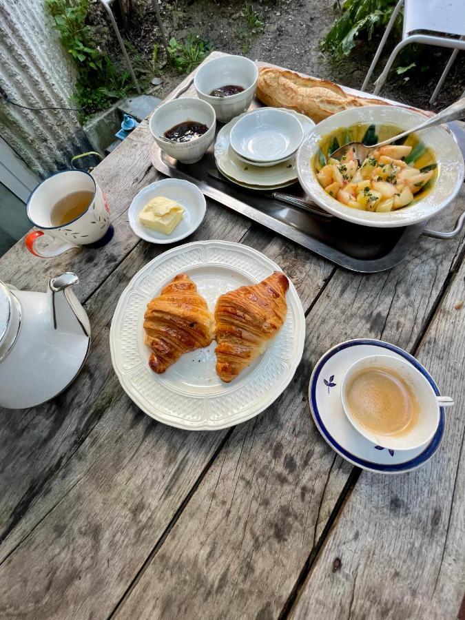 Le Grand Maulnes Bed & Breakfast Париж Екстериор снимка